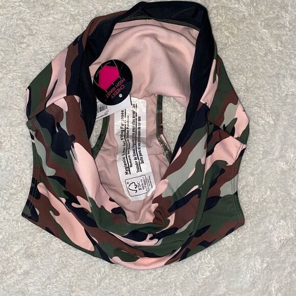 NWT Camo Bikini Bottoms - Picture 4 of 6